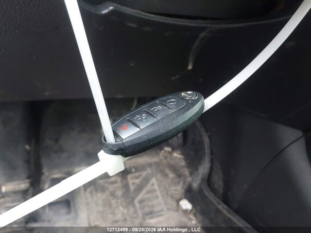 JN1BJ1CR2KW337973 Nissan Qashqai S/sl/sv
