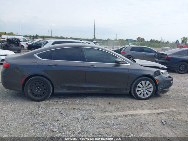 Chrysler 200 LX 2015 1C3CCCFB3FN549805 Image 12