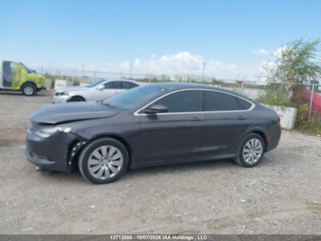Chrysler 200 LX 2015 1C3CCCFB3FN549805 Image 13