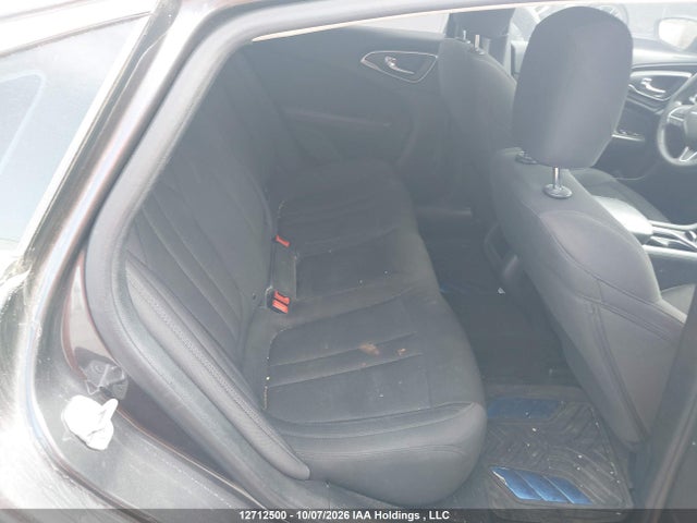 Chrysler 200 LX 2015 1C3CCCFB3FN549805 Image 8