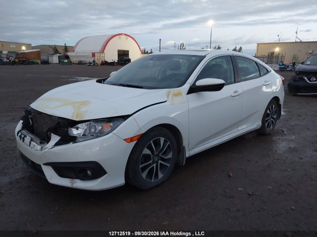 12712519 :رقم المزاد ، 2HGFC1F48HH103788 vin ، 2017 Honda Civic Ex-t مزاد بيع