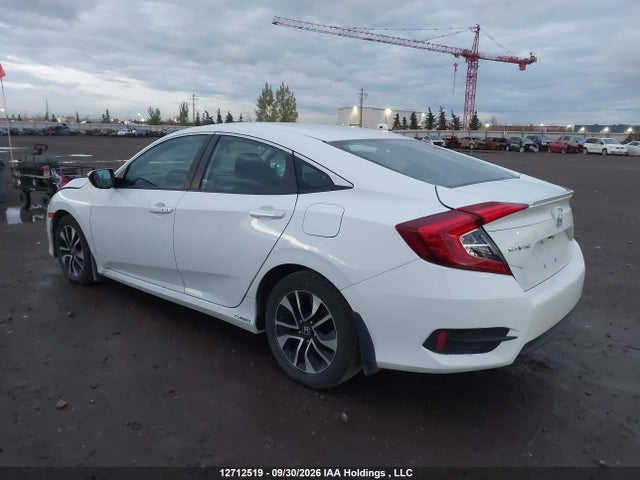 12712519 :رقم المزاد ، 2HGFC1F48HH103788 vin ، 2017 Honda Civic Ex-t مزاد بيع