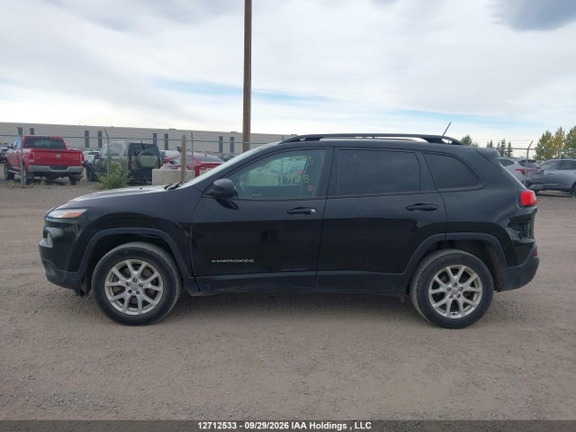 2017 Jeep Cherokee Sport მანქანა იყიდება აუქციონზე, vin: 1C4PJLAB0HW571722, აუქციონის ნომერი: 12712533