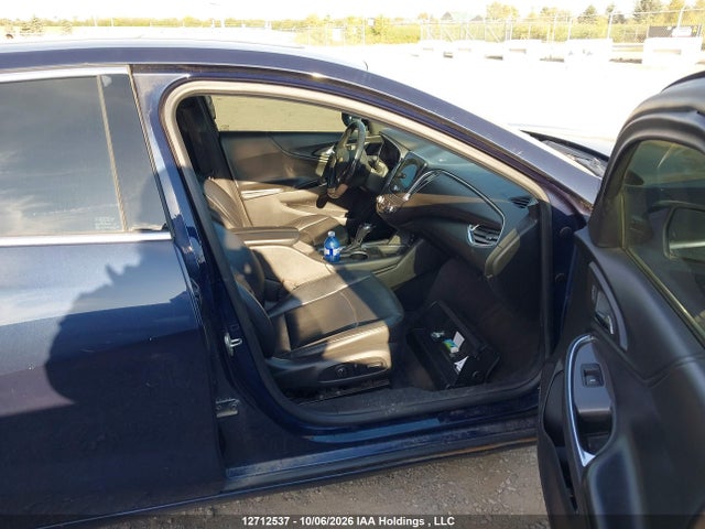 Chevrolet MALIBU LT 2018 1G1ZD5STXJF202013 Image 5