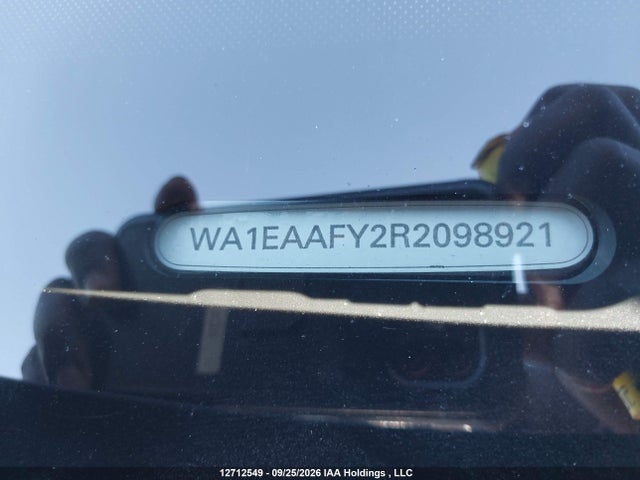 Audi Q5 Premium Plus 45 2024 WA1EAAFY2R2098921 Image 19