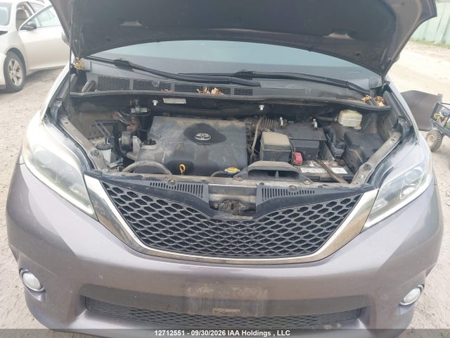 12712551 :رقم المزاد ، 5TDXK3DC5GS756669 vin ، 2016 Toyota Sienna مزاد بيع
