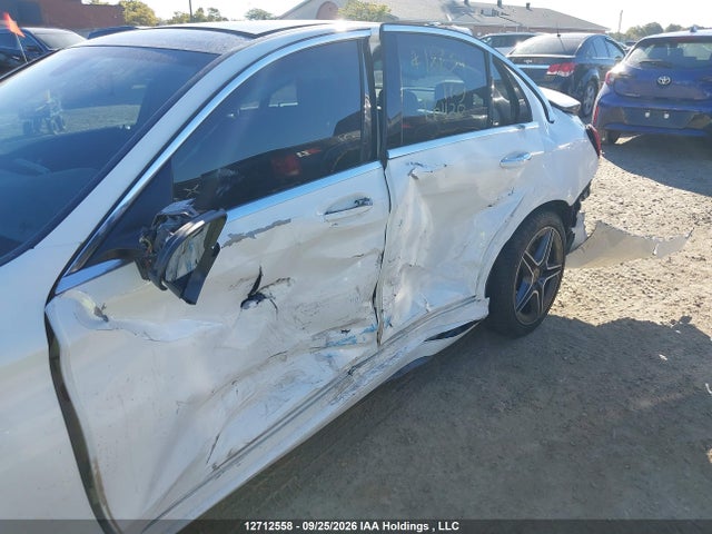 55SWF8EB7LU326044 Mercedes-Benz C 300 4matic