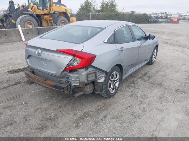 Продаж на аукціоні авто 2018 Honda Civic Lx, vin: 2HGFC2F5XJH019279, номер лоту: 12712597