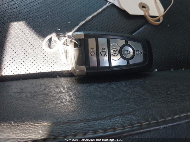 2018 Ford Fusion Titanium მანქანა იყიდება აუქციონზე, vin: 3FA6P0D98JR263830, აუქციონის ნომერი: 12712600