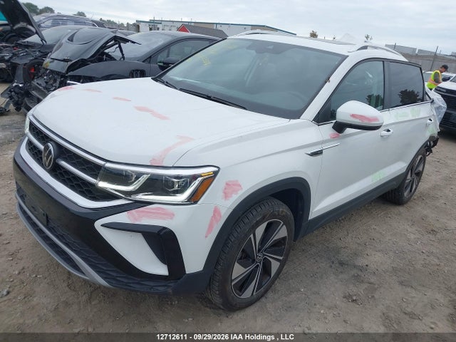 12712611 :رقم المزاد ، 3VV4X7B28RM012588 vin ، 2024 Volkswagen Taos مزاد بيع
