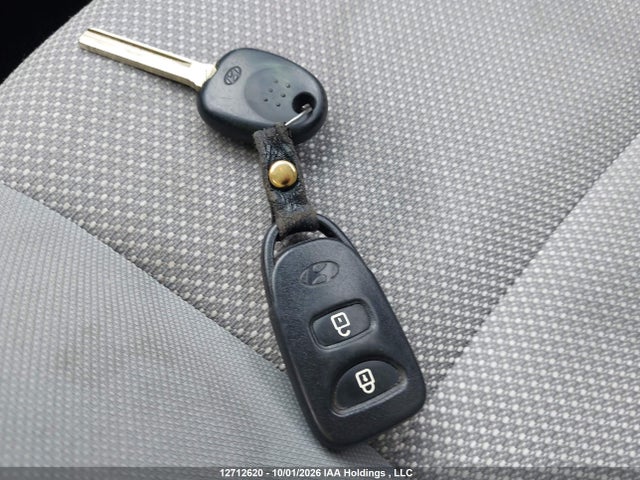 Продаж на аукціоні авто 2014 Hyundai Accent Gl, vin: KMHCT4AE2EU641992, номер лоту: 12712620