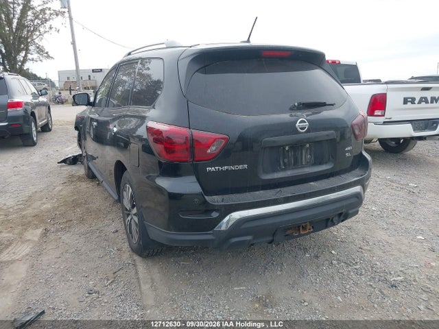 Продажа на аукционе авто 2017 Nissan Pathfinder Platinum/s/sl/sv, vin: 5N1DR2MM9HC692541, номер лота: 12712630