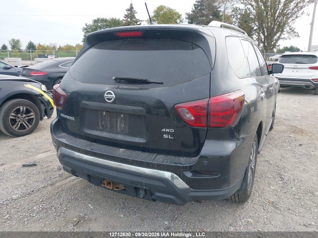 Продажа на аукционе авто 2017 Nissan Pathfinder Platinum/s/sl/sv, vin: 5N1DR2MM9HC692541, номер лота: 12712630