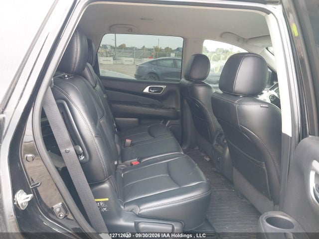 Продажа на аукционе авто 2017 Nissan Pathfinder Platinum/s/sl/sv, vin: 5N1DR2MM9HC692541, номер лота: 12712630