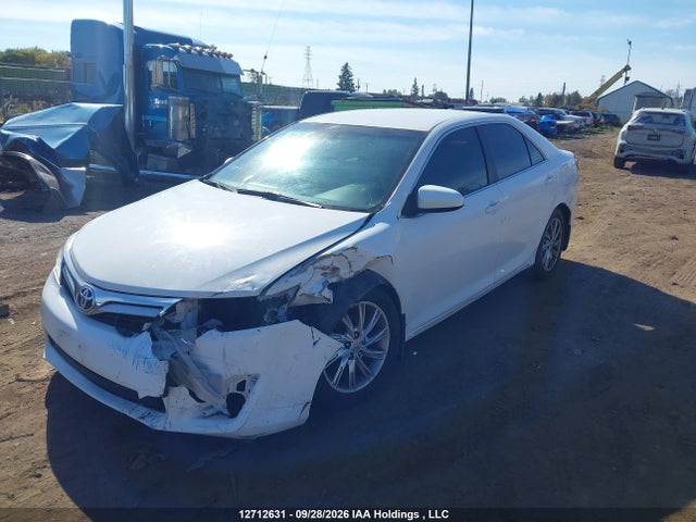 12712631 :رقم المزاد ، 4T1BF1FK1EU313575 vin ، 2014 Toyota Camry Le مزاد بيع