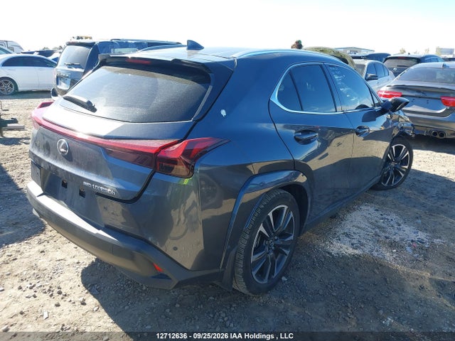 Lexus UX 250H 2023 JTHL9JBH4P2070660 Image 4