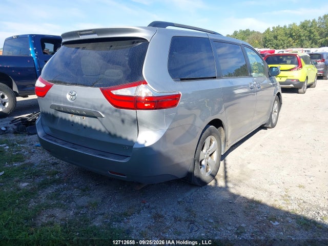 Продаж на аукціоні авто 2015 Toyota Sienna Le 8 Passenger, vin: 5TDKK3DC0FS616280, номер лоту: 12712658