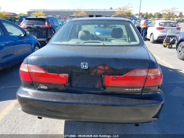 12712668 :رقم المزاد ، 1HGCG1653WA804735 vin ، 1998 Honda Accord Ex V6 مزاد بيع