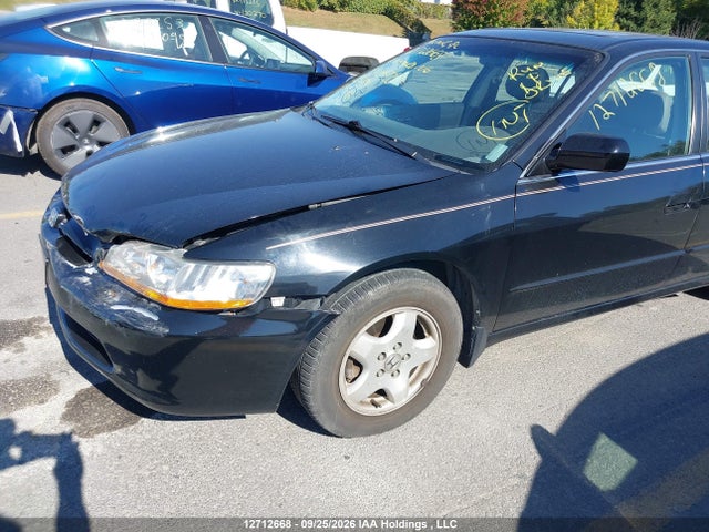 12712668 :رقم المزاد ، 1HGCG1653WA804735 vin ، 1998 Honda Accord Ex V6 مزاد بيع