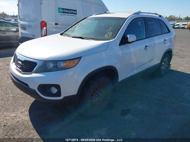 2011 Kia Sorento მანქანა იყიდება აუქციონზე, vin: 5XYKT3A19BG161873, აუქციონის ნომერი: 12712674