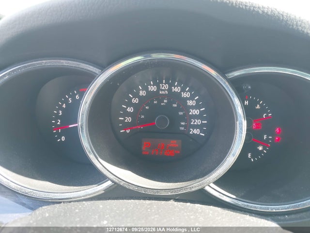 2011 Kia Sorento მანქანა იყიდება აუქციონზე, vin: 5XYKT3A19BG161873, აუქციონის ნომერი: 12712674
