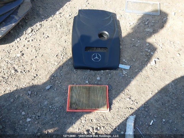 WDDWJ4KB1HF556328 Mercedes-Benz C 300 4matic