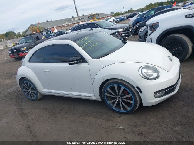 Продажа на аукционе авто 2013 Volkswagen Beetle 2.0t Fender Edition/2.0t Turbo/r-line, vin: 3VWVS7AT2DM675981, номер лота: 12712703