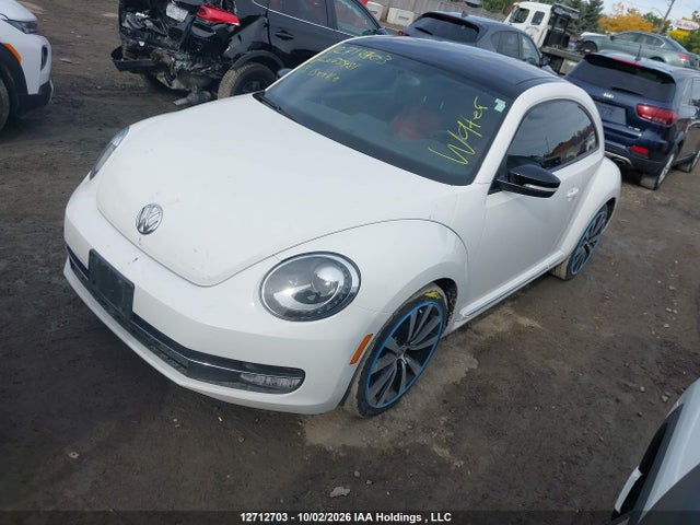 Продажа на аукционе авто 2013 Volkswagen Beetle 2.0t Fender Edition/2.0t Turbo/r-line, vin: 3VWVS7AT2DM675981, номер лота: 12712703