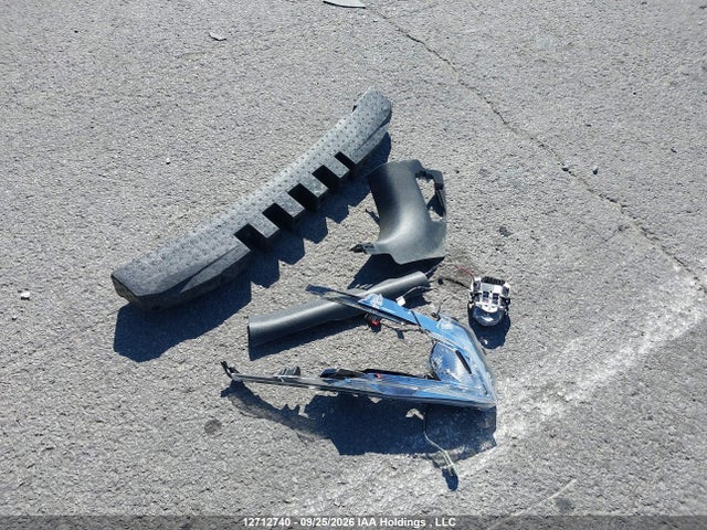 3N1CP5CU6KL552681 Nissan KICKS SR