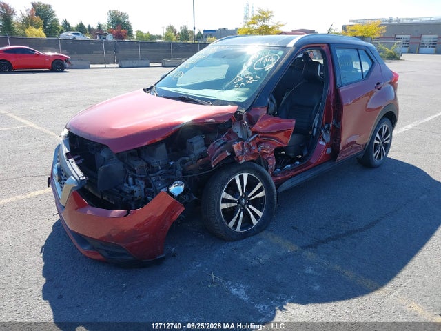 3N1CP5CU6KL552681 Nissan KICKS SR