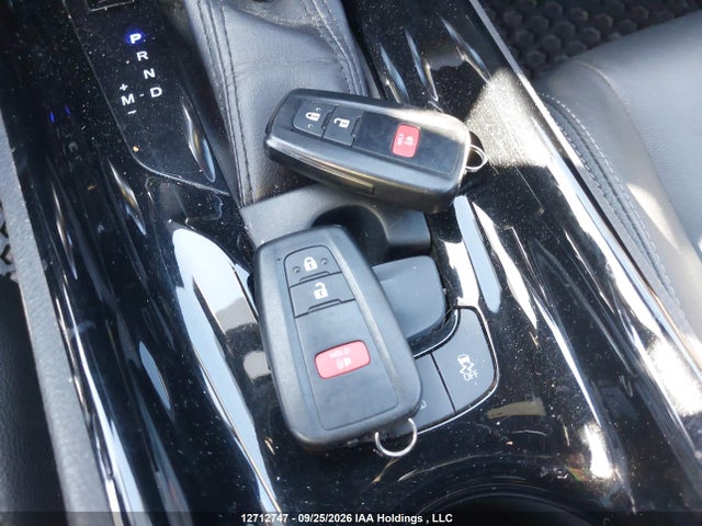 12712747 :رقم المزاد ، NMTKHMBX1KR072374 vin ، 2019 Toyota C-hr مزاد بيع