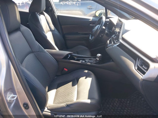 12712747 :رقم المزاد ، NMTKHMBX1KR072374 vin ، 2019 Toyota C-hr مزاد بيع