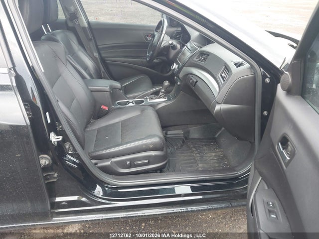 Acura ILX 2017 19UDE2F79HA801889 Image 5