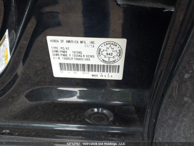 Acura ILX 2017 19UDE2F79HA801889 Image 9