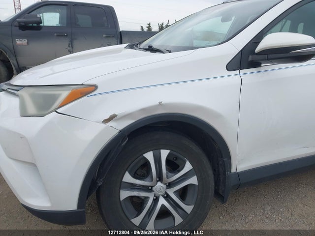 2T3BFREV2HW564837 Toyota RAV4 LE