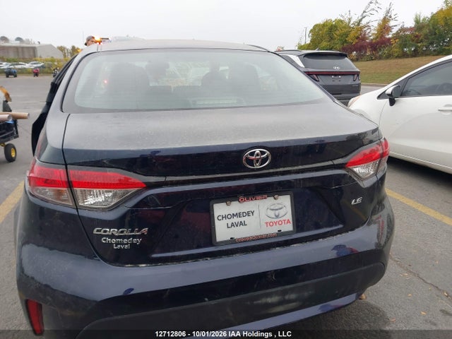 Toyota COROLLA LE 2022 5YFBPMBE4NP310038 Image 16