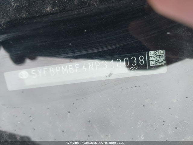 Toyota COROLLA LE 2022 5YFBPMBE4NP310038 Image 19