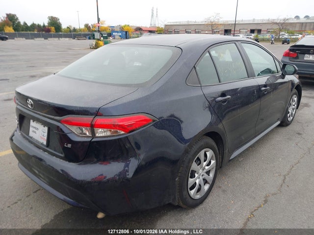 Toyota COROLLA LE 2022 5YFBPMBE4NP310038 Image 4