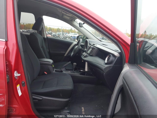 12712813 :رقم المزاد ، 2T3ZFREV9GW311995 vin ، 2016 Toyota Rav4 Le مزاد بيع