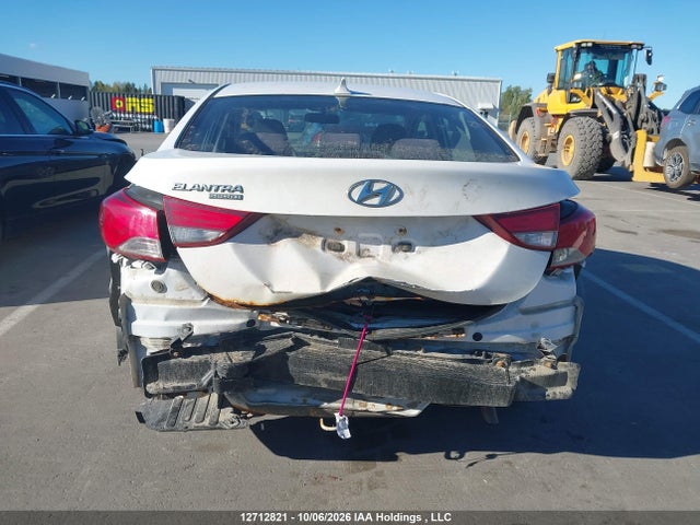 2015 Hyundai Elantra Se/sport/limited მანქანა იყიდება აუქციონზე, vin: KMHDH4AEXFU418879, აუქციონის ნომერი: 12712821