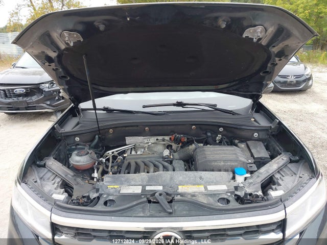 Продажа на аукционе авто 2022 Volkswagen Atlas, vin: 1V2FR2CA4NC515183, номер лота: 12712824