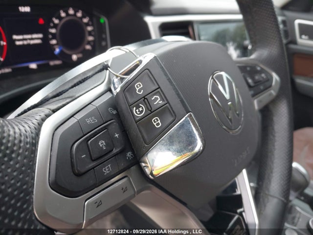 Продажа на аукционе авто 2022 Volkswagen Atlas, vin: 1V2FR2CA4NC515183, номер лота: 12712824