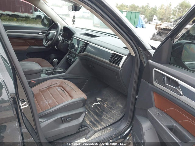 Продажа на аукционе авто 2022 Volkswagen Atlas, vin: 1V2FR2CA4NC515183, номер лота: 12712824