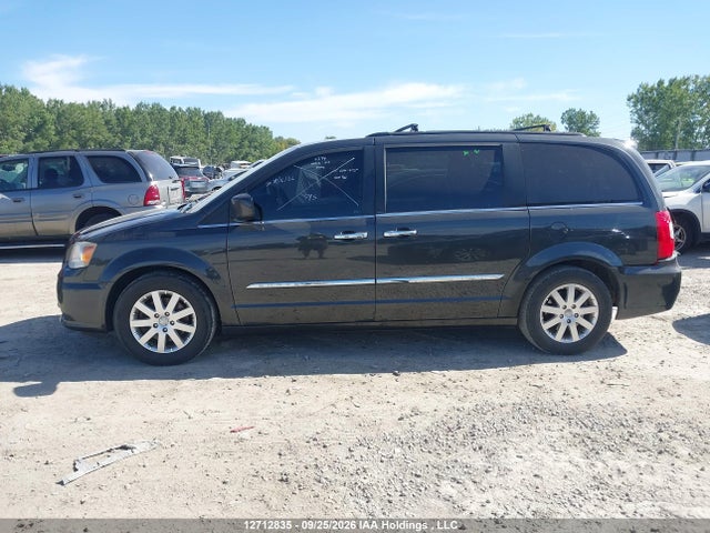 12712835 :رقم المزاد ، 2C4RC1CG2CR262559 vin ، 2012 Chrysler Town & Country Touring L مزاد بيع