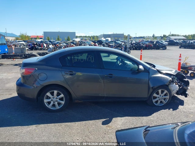 Aukcja sprzedaży 2013 Mazda Mazda3 Gx, vin: JM1BL1UF2D1735907, numer aukcji: 12704792