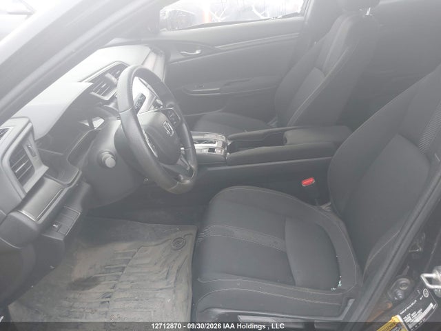 Продажа на аукционе авто 2018 Honda Civic Lx, vin: SHHFK7H28JU300518, номер лота: 12712870