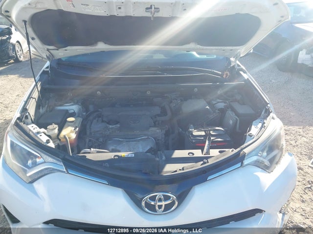 Toyota RAV4 LE 2016 2T3BFREV9GW483624 Image 10