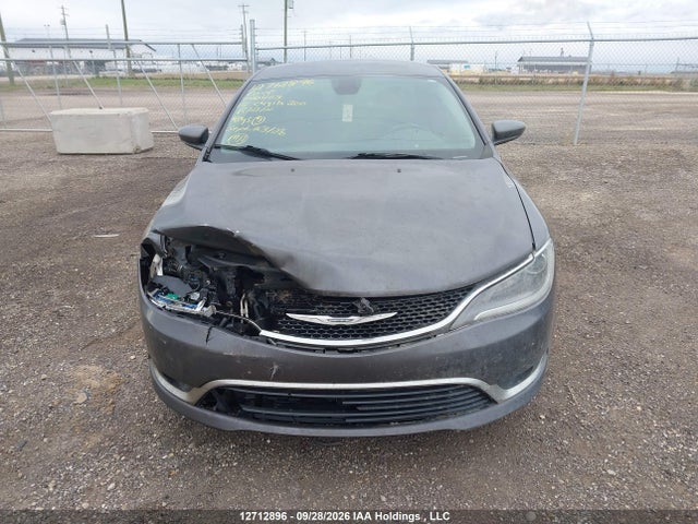 Chrysler 200 Limited 2015 1C3CCCAG9FN740468 Image 12