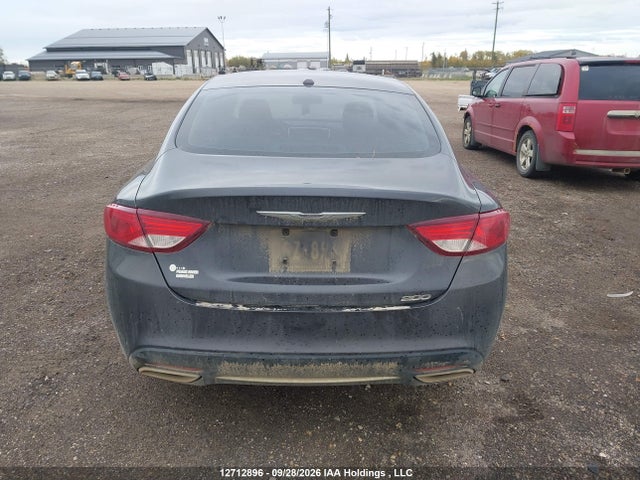 Chrysler 200 Limited 2015 1C3CCCAG9FN740468 Image 16