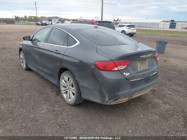 Chrysler 200 Limited 2015 1C3CCCAG9FN740468 Image 3